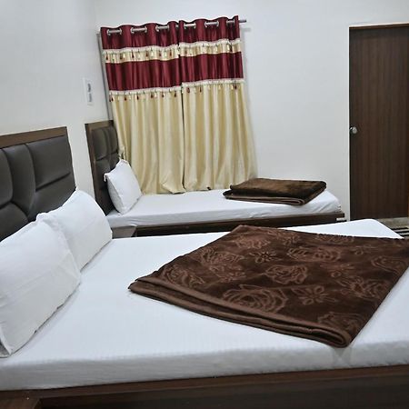 Ambaji Hotel Roshan Palace מראה חיצוני תמונה