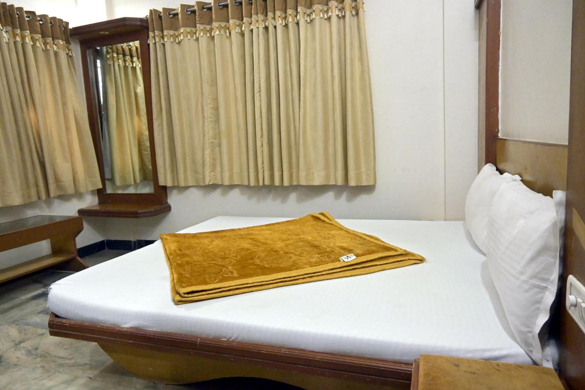 Ambaji Hotel Roshan Palace מראה חיצוני תמונה