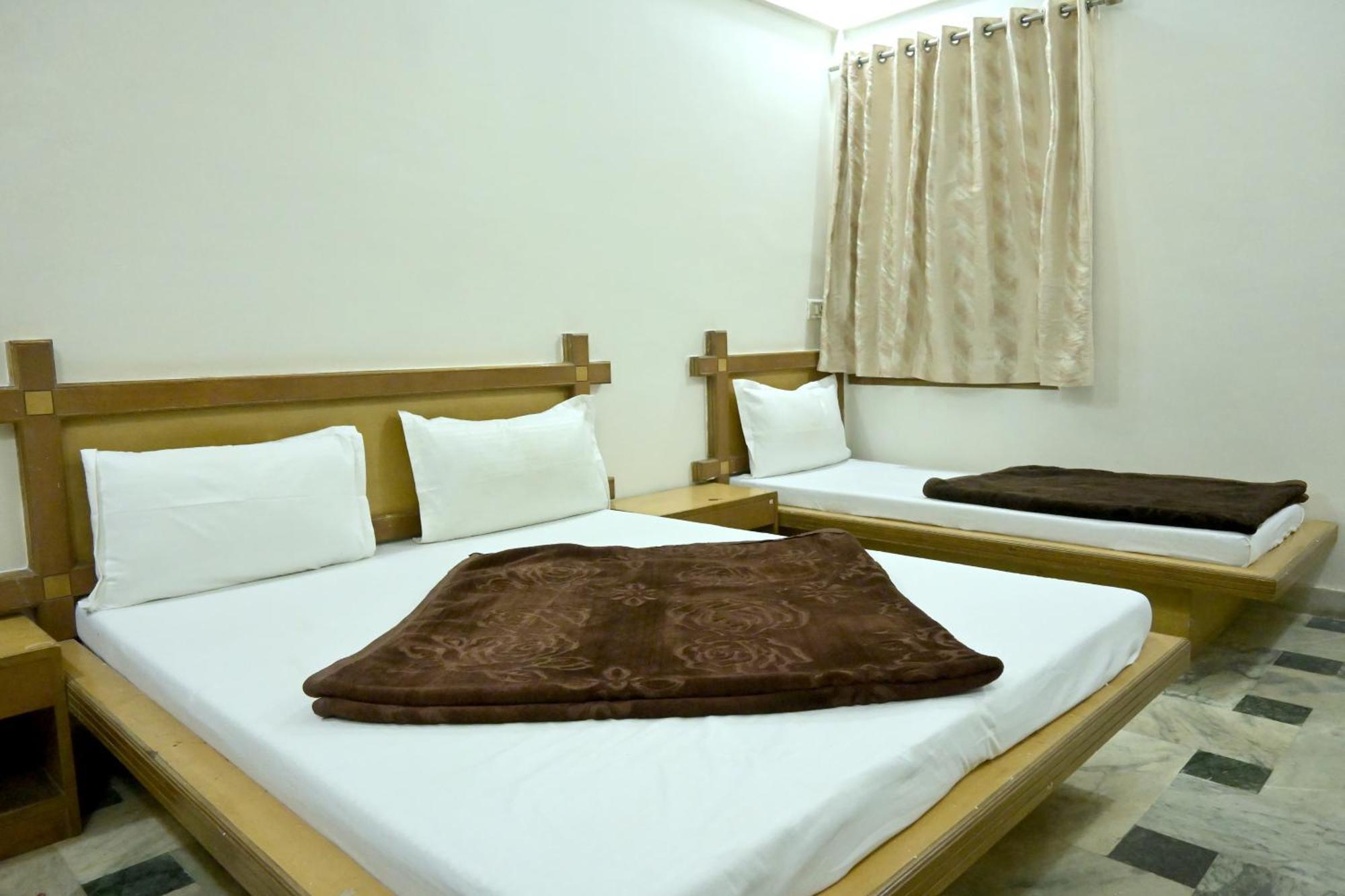 Ambaji Hotel Roshan Palace מראה חיצוני תמונה