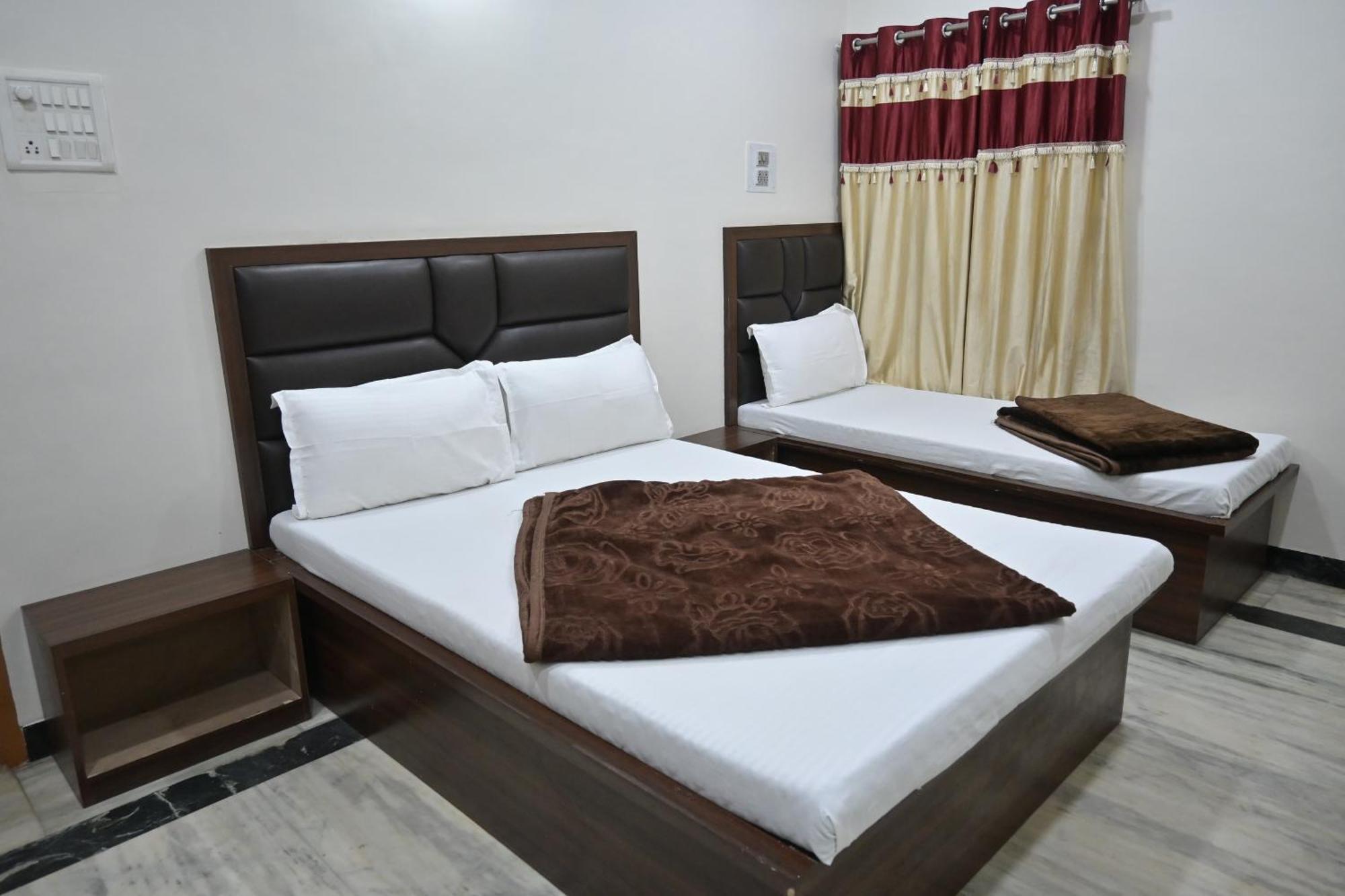 Ambaji Hotel Roshan Palace מראה חיצוני תמונה